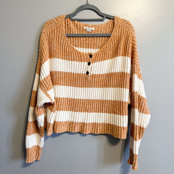 American Eagle Outfitters Sweaters - American Eagle Orange Cream Striped Chunky Knit Sweater Cropped Henley Size L